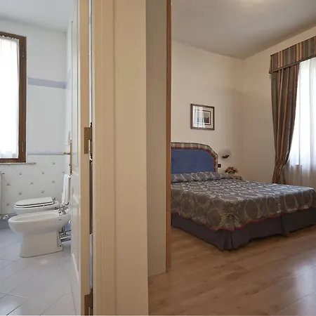 Italia Hotel
