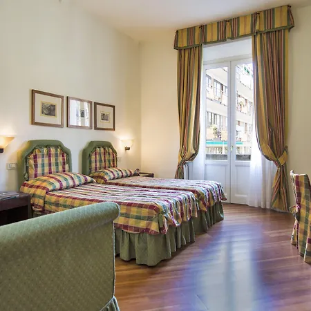 Italia Hotel 3*