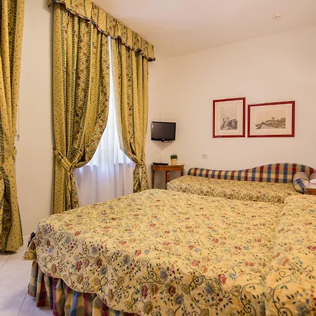 Italia 3* Σιένα