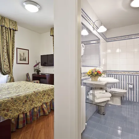 Ξενοδοχείο Italia