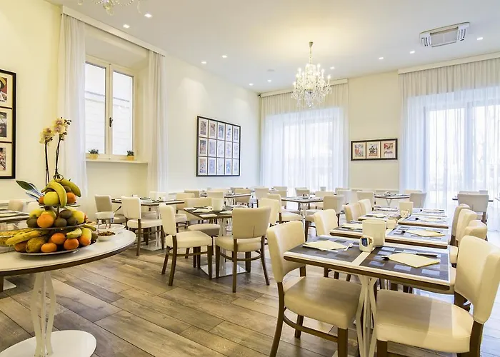 Italia Отель 3*