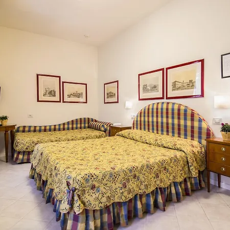 Italia Hotell