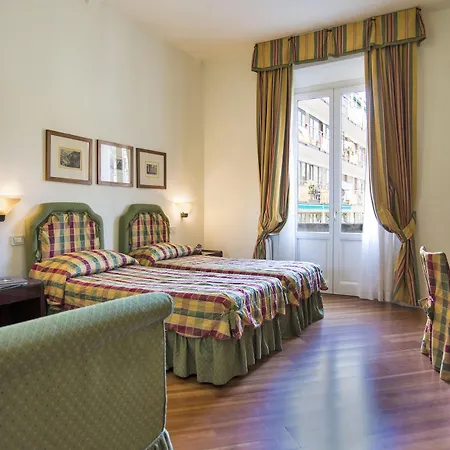 Italia Hotell 3*